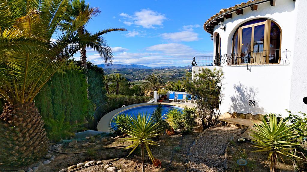 La Madrugada - Luxury Moraira Villa With Sea Views And Private Heated Pool ภายนอก รูปภาพ